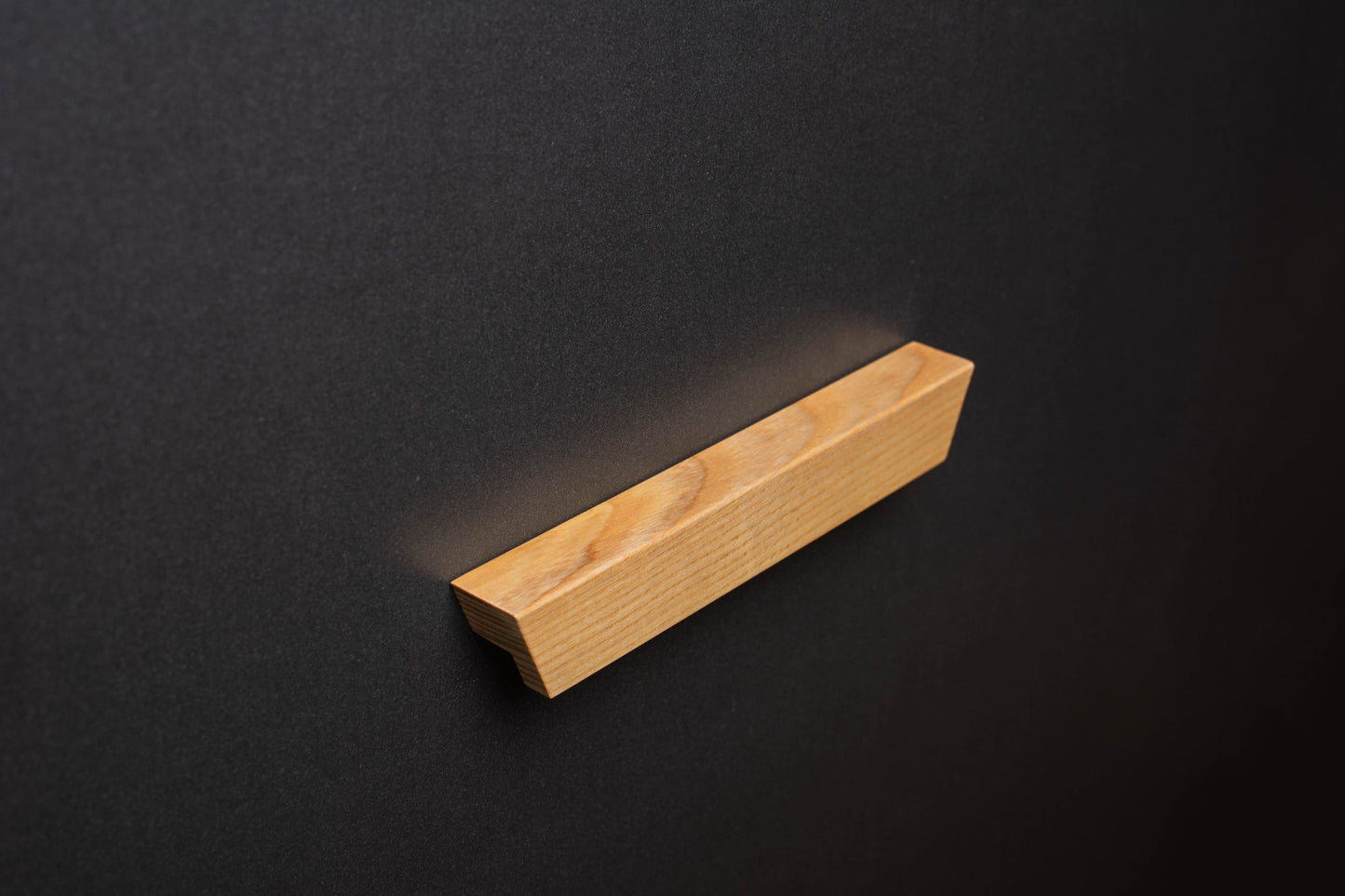 Classic Angled Ash Cabinet Handle - AH006