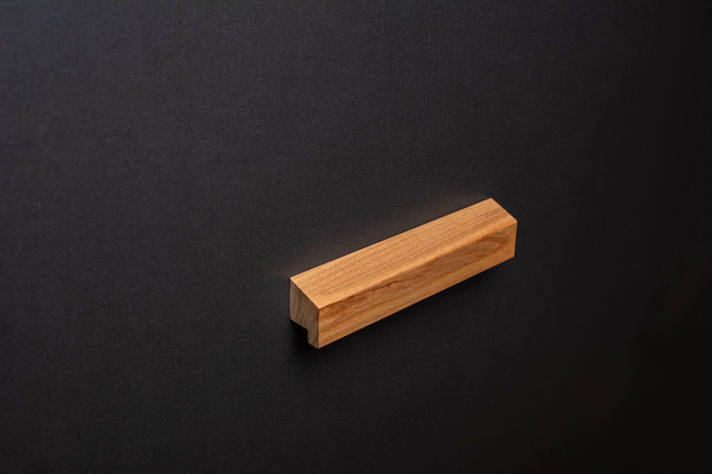 Classic Ash Cabinet Handle - AH004