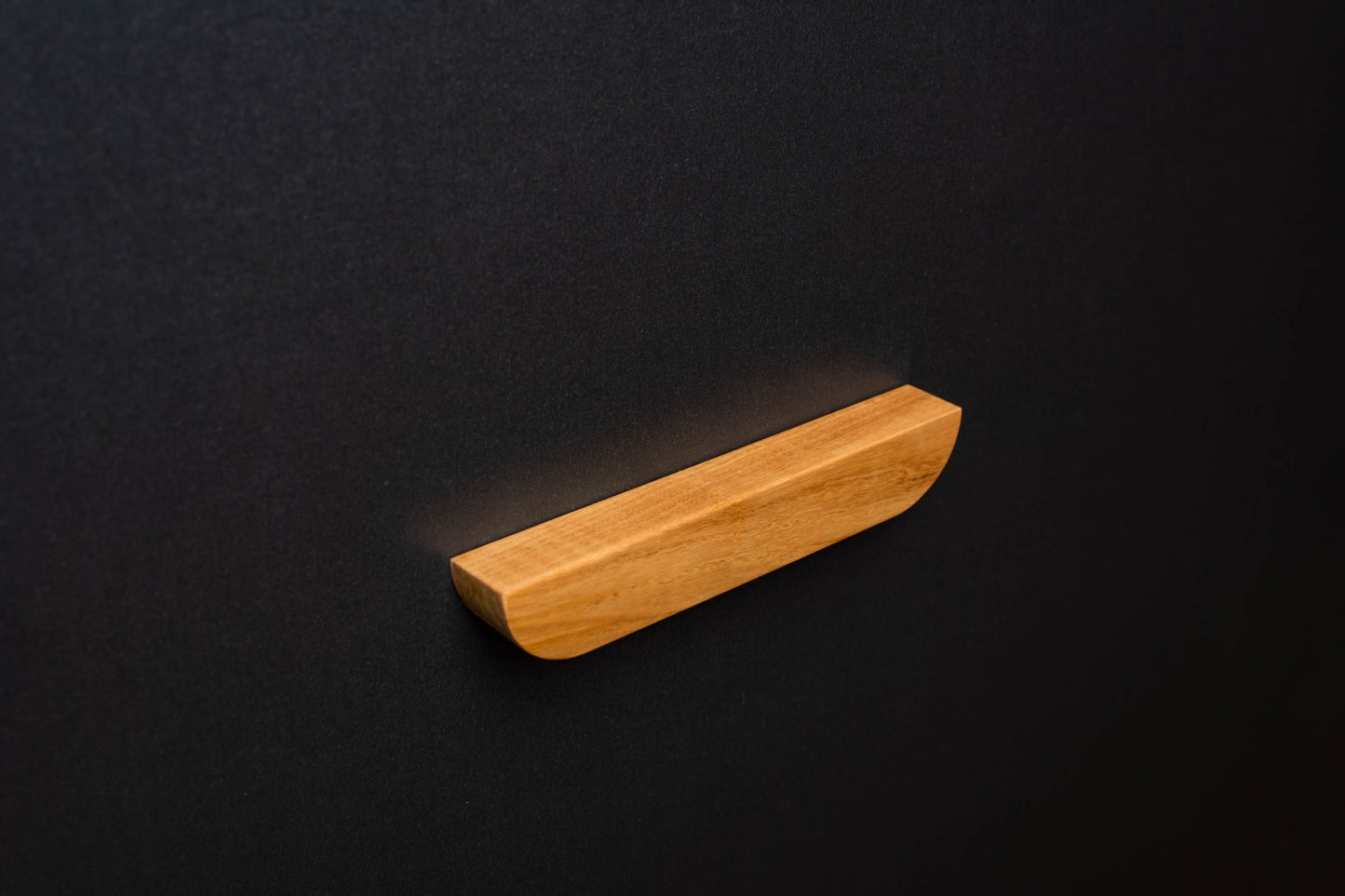 Classic Ash Cabinet Handle - AH008