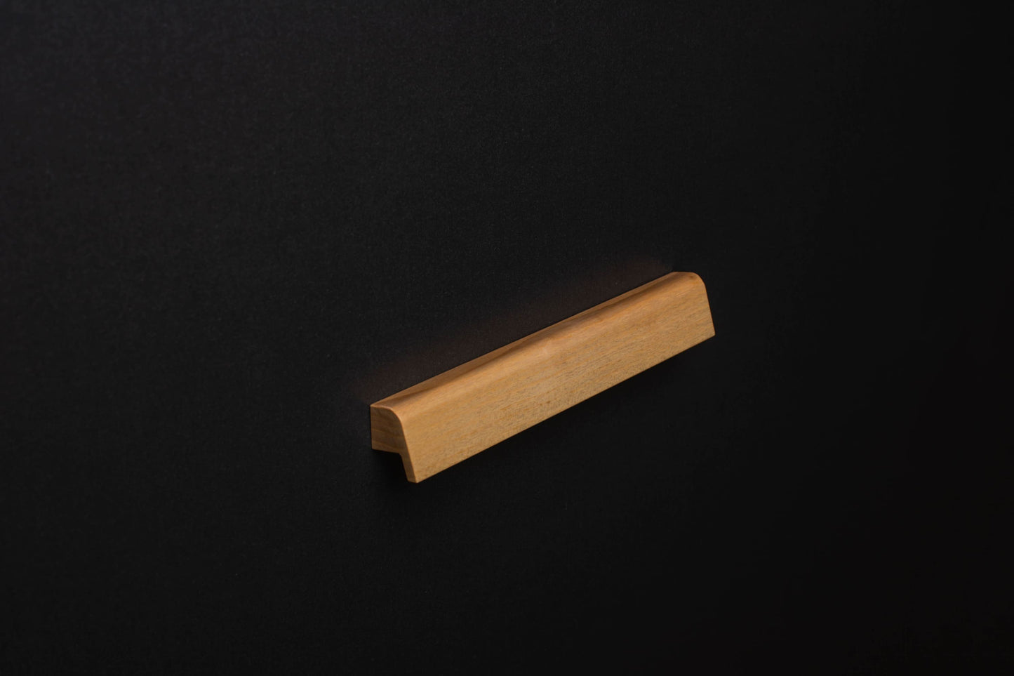 Classic Ash Cabinet Handle - AH011