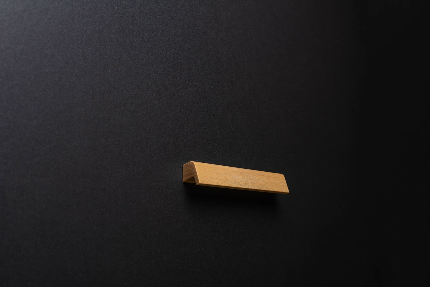Classic Ash Cabinet Handle - AH011