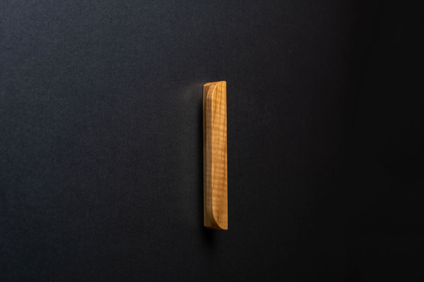 Classic Ash Cabinet Handle - AH008