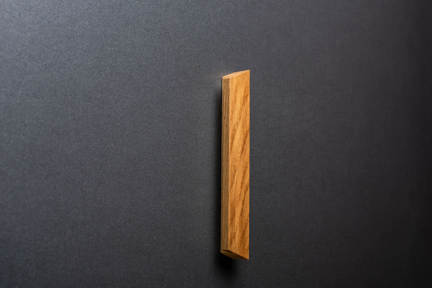 Classic Angled Oak Cabinet Handle - OH006